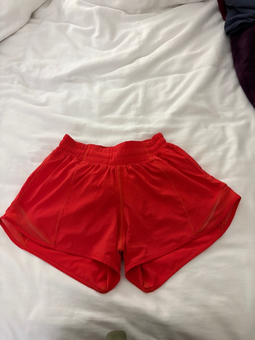 Lululemon Hotty Hot Short ll *Long 4"